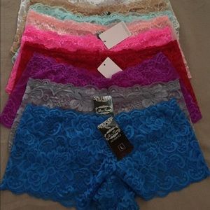 9 Pieces woman lace seamless undies multicolor